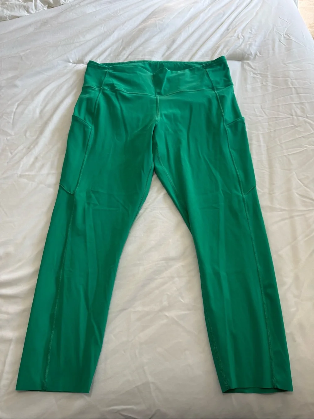 lululemon Fast & Free High Rise Cropped 23” - Kelly Green